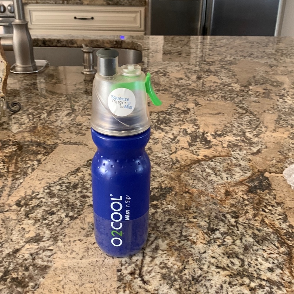 Water bottle
